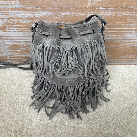Patricia Nash Bronte Nubuck Fringe Crossbody Bucket Bag Western Boho Gray Preppy - Picture 3 of 4